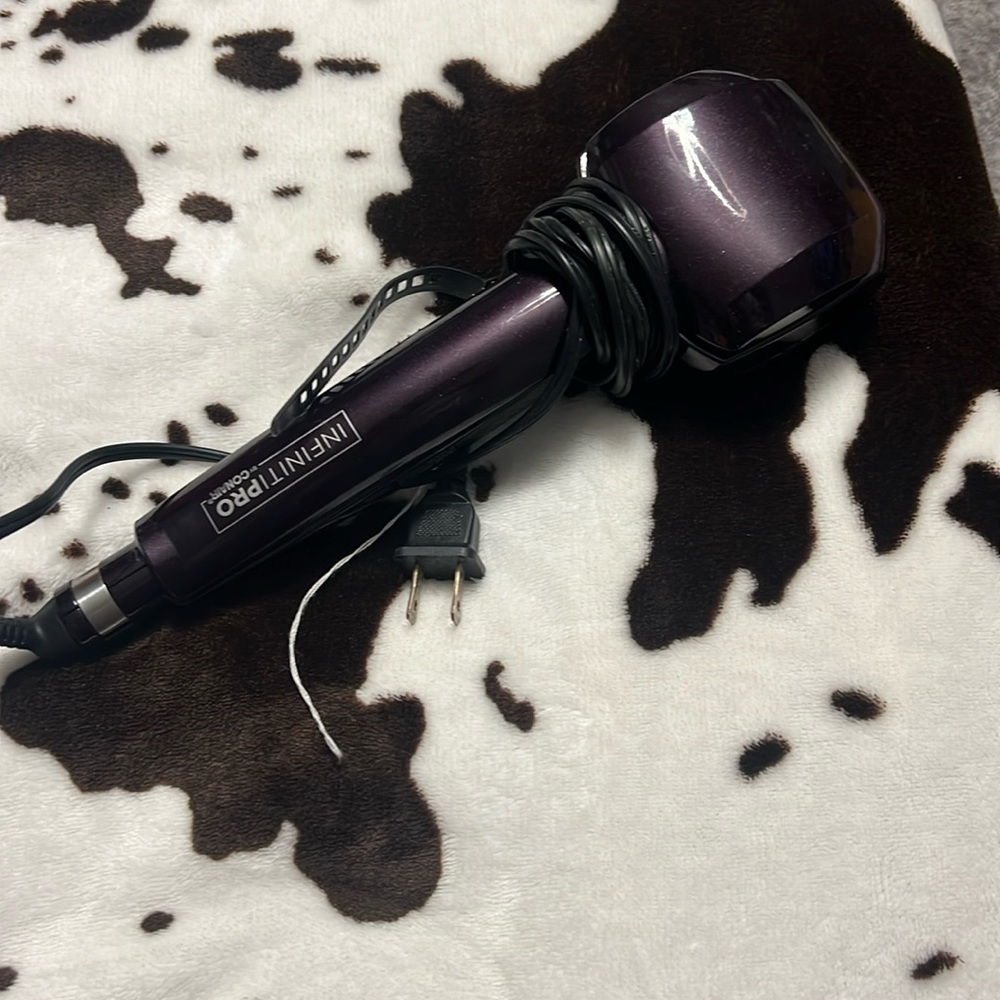 Automatic hair curler